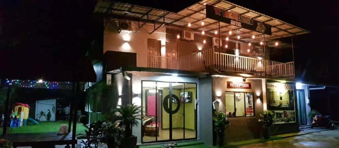 Tc Theme Park Guest House Kuantan Exterior photo