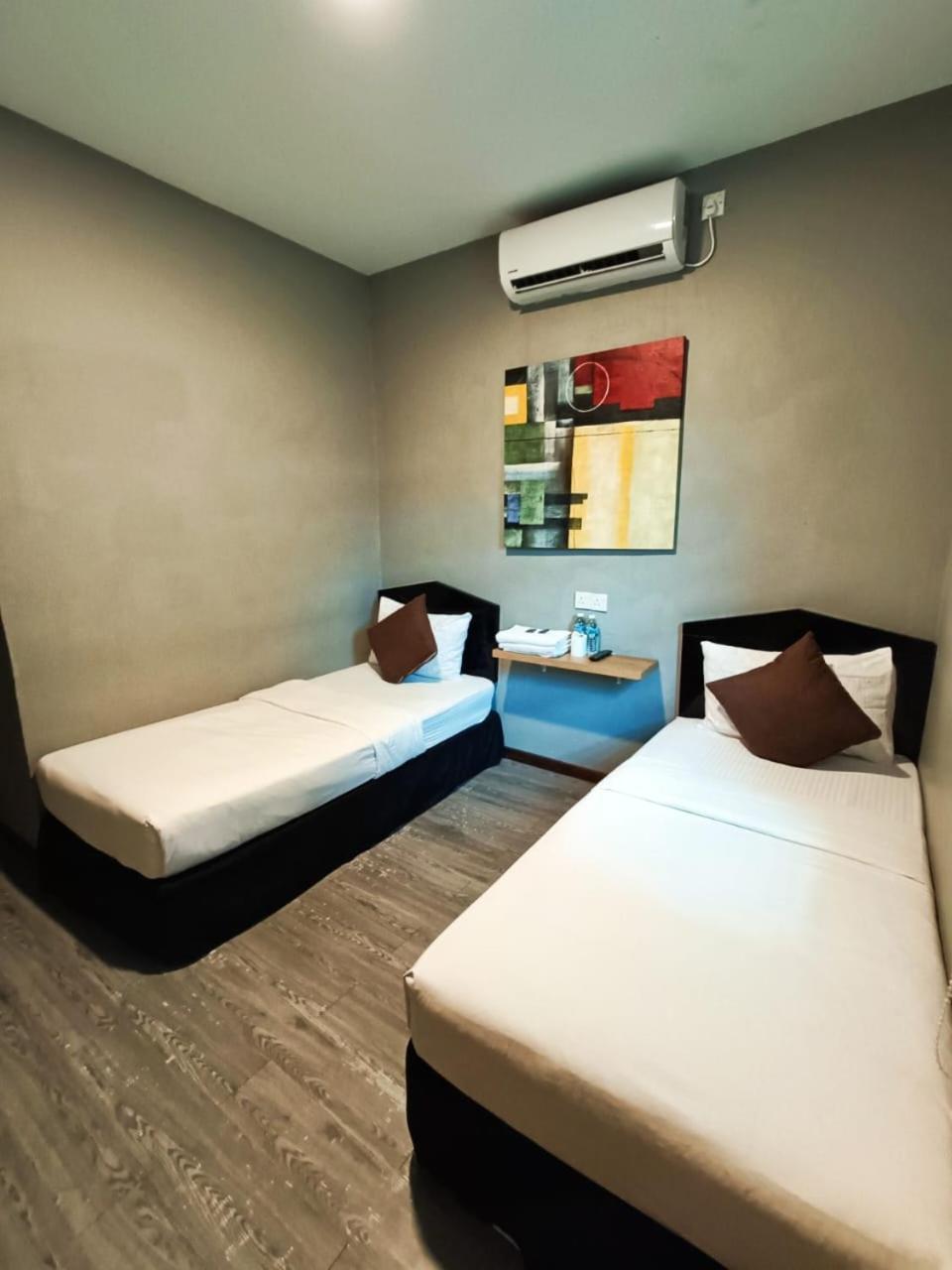 Tc Theme Park Guest House Kuantan Exterior photo