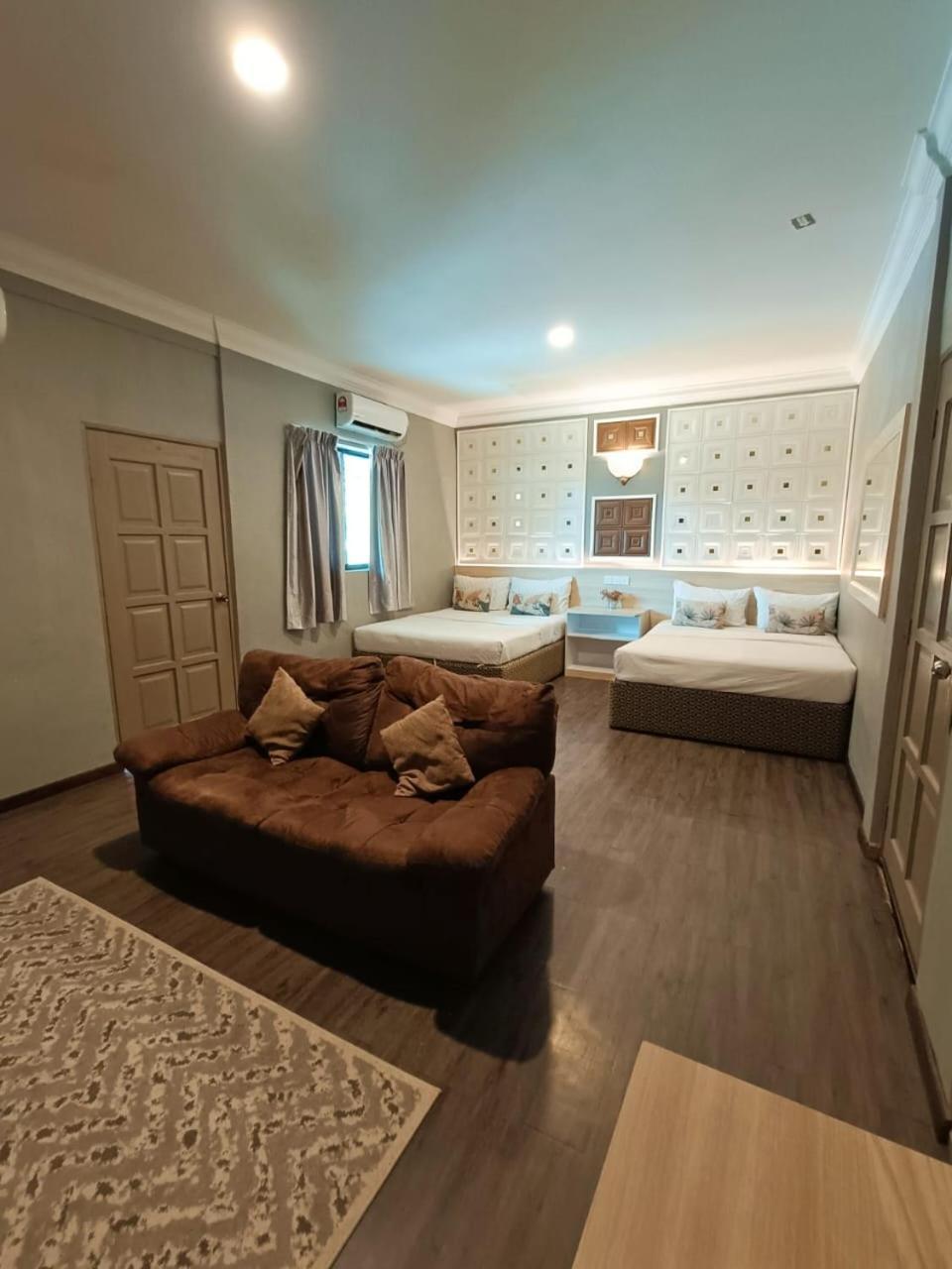 Tc Theme Park Guest House Kuantan Exterior photo